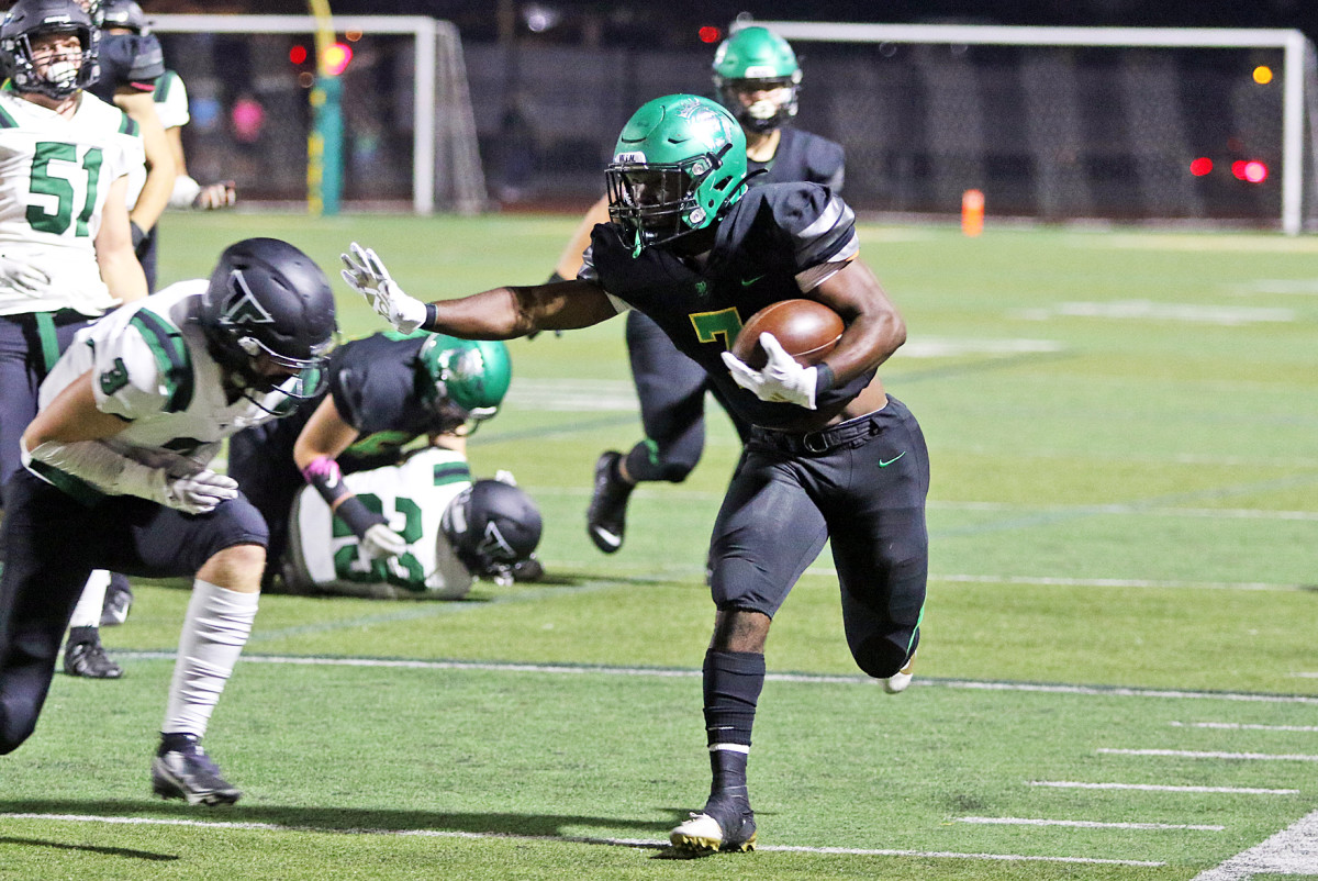 West Linn Tigard football Oregon October 14 2022 Dan Brood 23